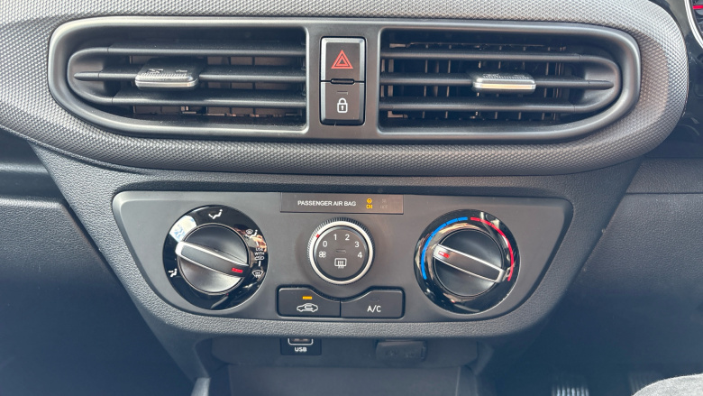 Hyundai i10 1.0 MPi SE Connect 5dr Petrol Hatchback